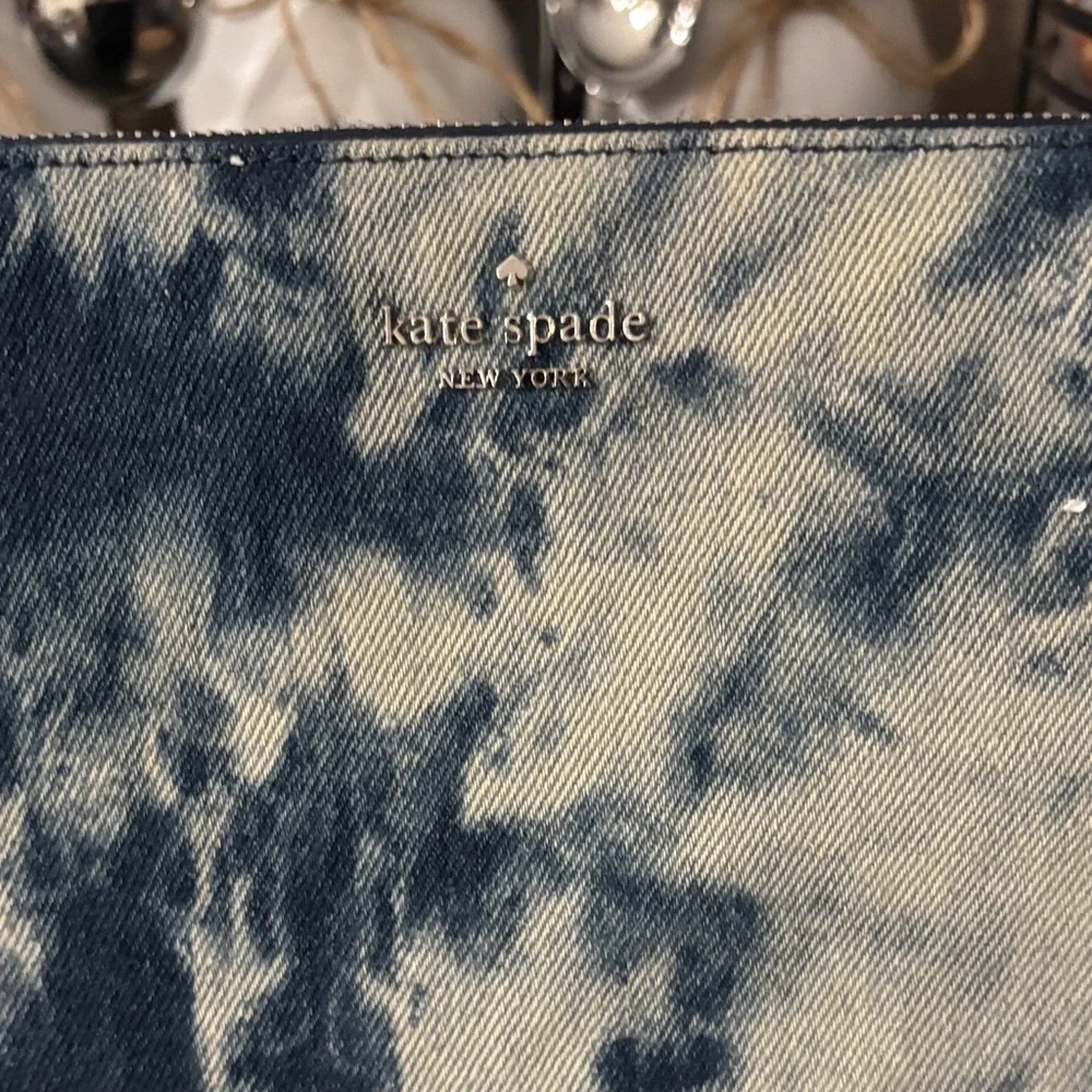 Kate Spade Tie‑Dye Denim Zip Pouch – Blue/White – NWT